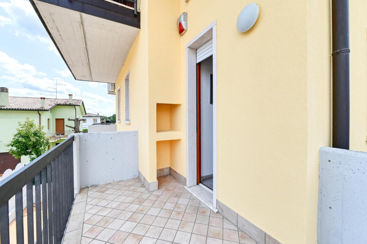 Pearl House - Sirmione Holiday - Jacuzzi Privata المظهر الخارجي الصورة