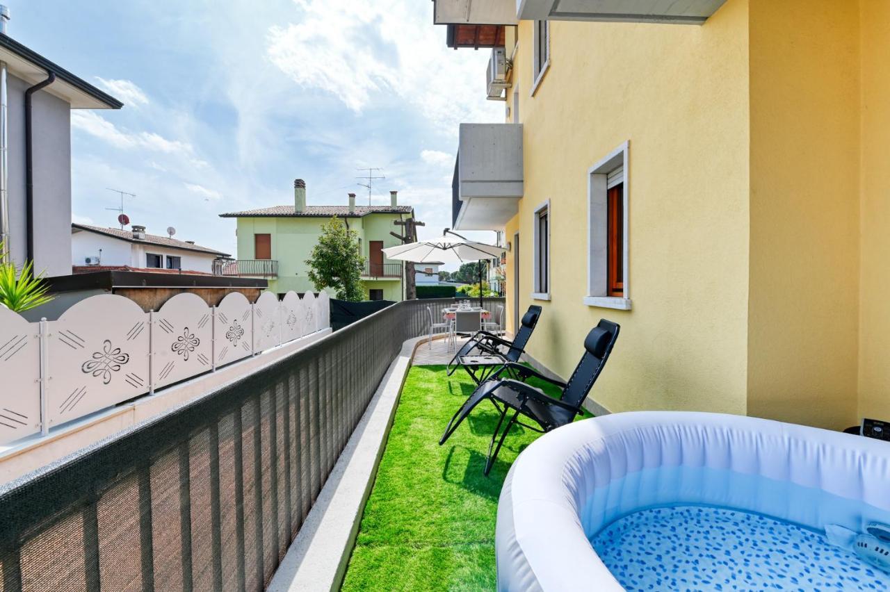 Pearl House - Sirmione Holiday - Jacuzzi Privata المظهر الخارجي الصورة